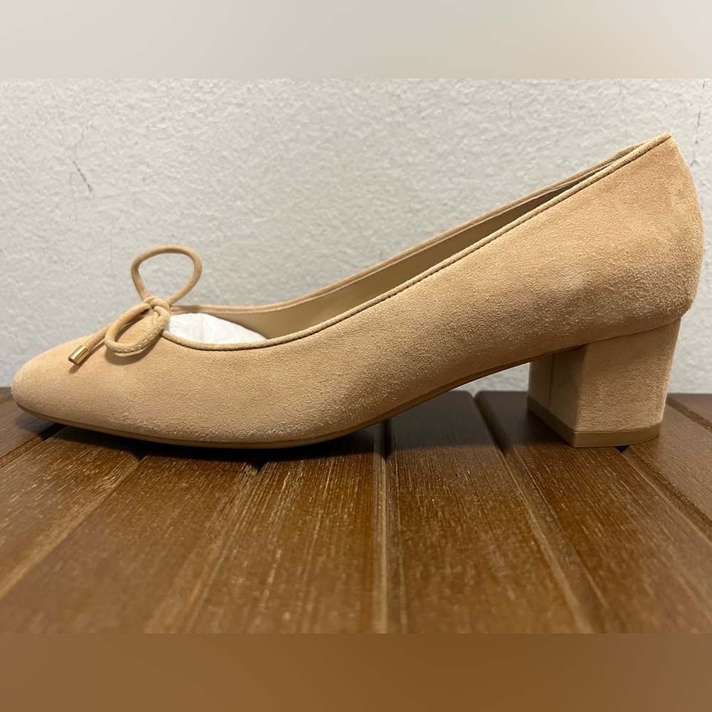 NWT Stuart Weitzman Gabby 45 Suede Pump